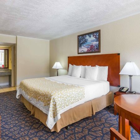 Days Inn & Suites By Wyndham Clermont Luaran gambar