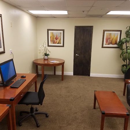 Days Inn & Suites By Wyndham Clermont Luaran gambar