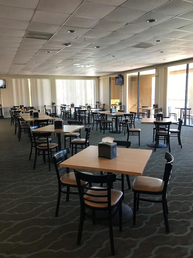 Days Inn & Suites By Wyndham Clermont Luaran gambar