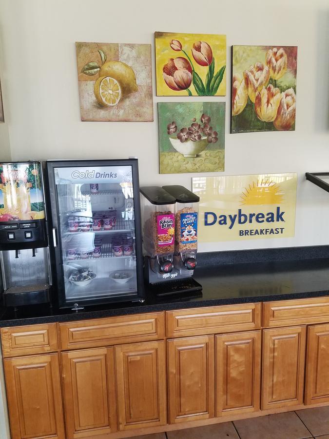 Days Inn & Suites By Wyndham Clermont Luaran gambar